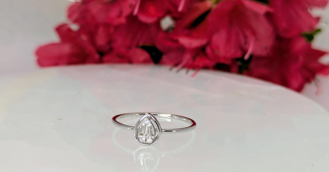 18k White Gold, Genuine Diamond Marquise