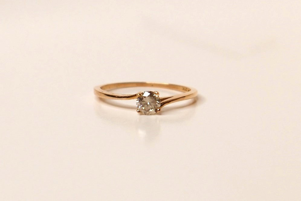 Diamond ring 0.30ct / 14K Gold