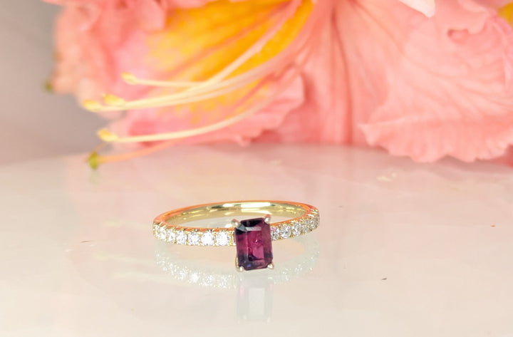 "Unison" Rare Bi-color Sapphire in Magenta and Indigo on 18K  yellow gold with 14 round collection natural diamonds 0.25ct and 2.59 grams of gold.